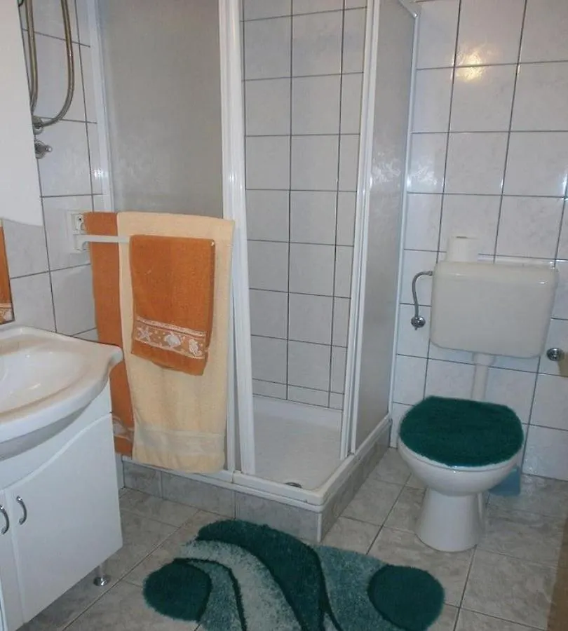 Apartments Villa Angela Krk Town